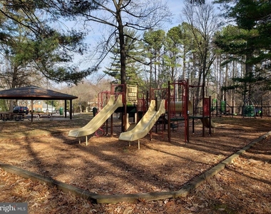 12000 Rosiers Branch Drive - Photo Thumbnail 20