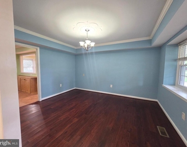 13106 Melville Lane - Photo Thumbnail 5