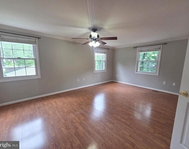 13106 Melville Lane - Photo Thumbnail 20