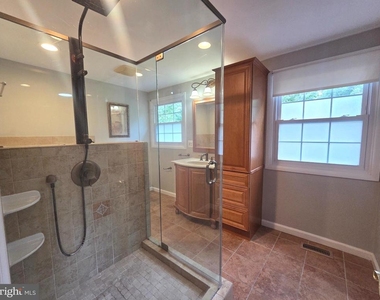 13106 Melville Lane - Photo Thumbnail 22