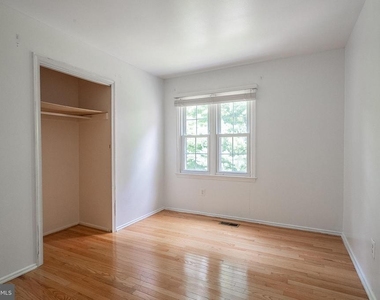 7746 Brandeis Way - Photo Thumbnail 32