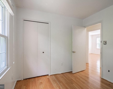 7746 Brandeis Way - Photo Thumbnail 28