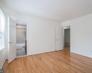 7746 Brandeis Way - Photo Thumbnail 35
