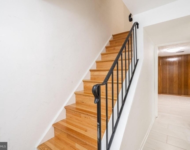 7746 Brandeis Way - Photo Thumbnail 5