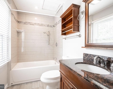7746 Brandeis Way - Photo Thumbnail 36