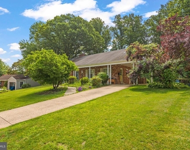 6711 Doane Avenue - Photo Thumbnail 34