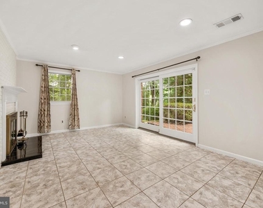 6711 Doane Avenue - Photo Thumbnail 20