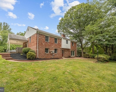 6711 Doane Avenue - Photo Thumbnail 30