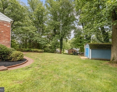 6711 Doane Avenue - Photo Thumbnail 28