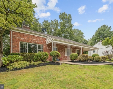 6711 Doane Avenue - Photo Thumbnail 33