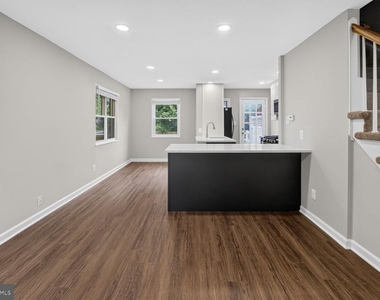 23 Underwood Place - Photo Thumbnail 3