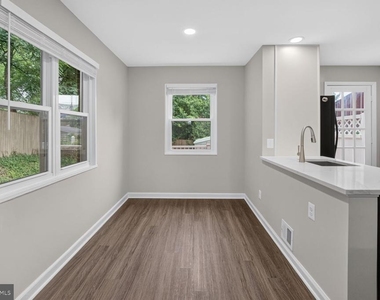 23 Underwood Place - Photo Thumbnail 4