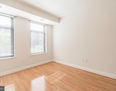 525 N Fayette - Photo Thumbnail 12