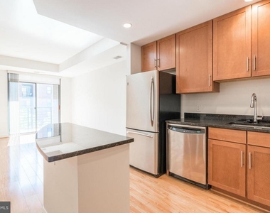525 N Fayette - Photo Thumbnail 2