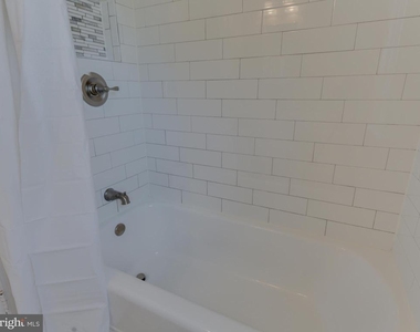 1045 N Monroe Street - Photo Thumbnail 35