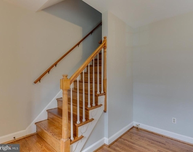 1045 N Monroe Street - Photo Thumbnail 7