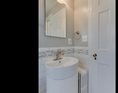 1045 N Monroe Street - Photo Thumbnail 34