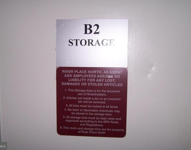 1121 Arlington Blvd. - Photo Thumbnail 8