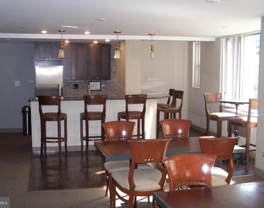 1121 Arlington Blvd. - Photo Thumbnail 11
