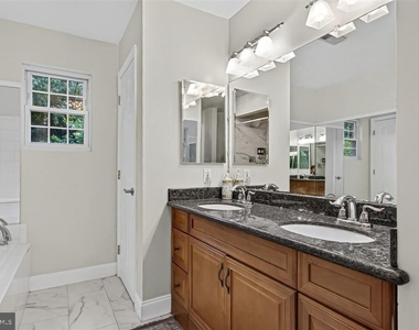 1800 N Quantico Street - Photo Thumbnail 19