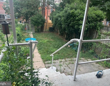 1045 N Nelson Street - Photo Thumbnail 10