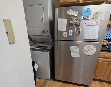 1600 N Oak Street - Photo Thumbnail 9