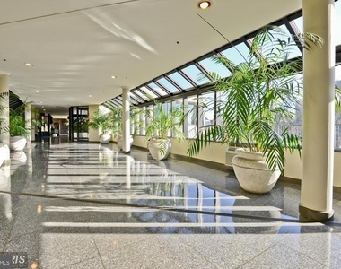 1600 N Oak Street - Photo Thumbnail 15