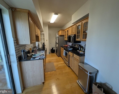 1600 N Oak Street - Photo Thumbnail 6