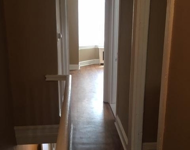703 W Annsbury Street - Photo Thumbnail 12