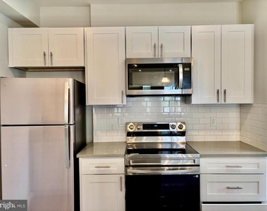 5356 Cedar Avenue - Photo Thumbnail 2