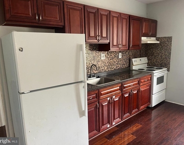 6124 N Broad Street - Photo Thumbnail 3