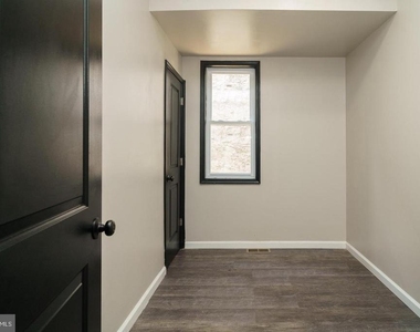 5820 Willows Avenue - Photo Thumbnail 7