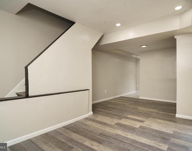 5820 Willows Avenue - Photo Thumbnail 10