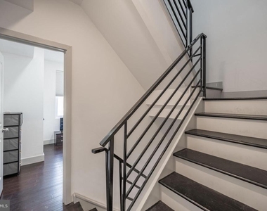 1770 Waterloo Street - Photo Thumbnail 15