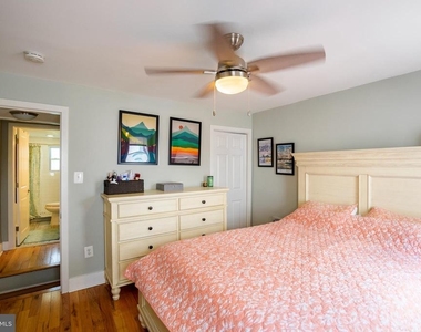 2531 E Gordon Street - Photo Thumbnail 15