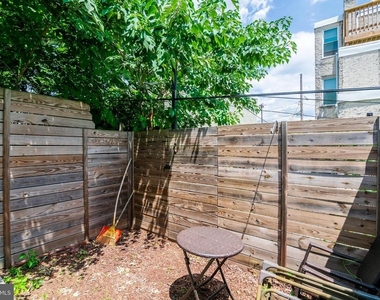 2531 E Gordon Street - Photo Thumbnail 7