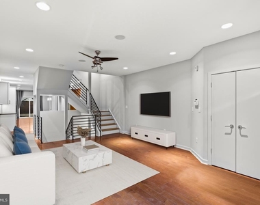 765 S 15th Street - Photo Thumbnail 13