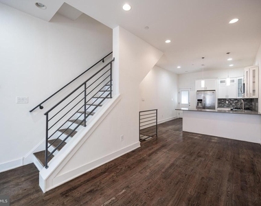 1441 S Bouvier Street - Photo Thumbnail 3