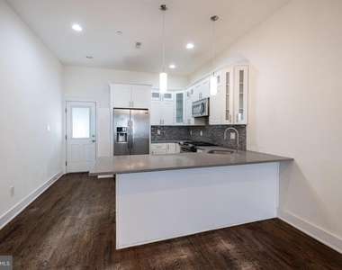 1441 S Bouvier Street - Photo Thumbnail 5