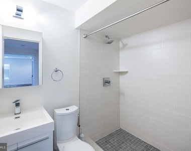 1441 S Bouvier Street - Photo Thumbnail 11
