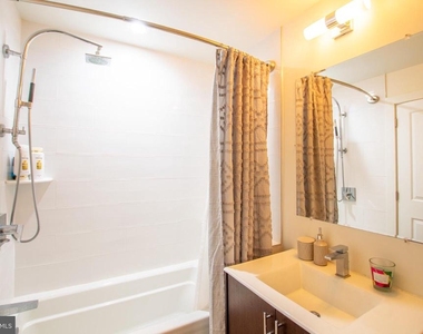 1441 S Bouvier Street - Photo Thumbnail 11