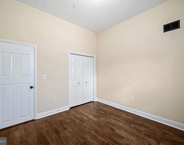 1315 N 19th Street - Photo Thumbnail 13