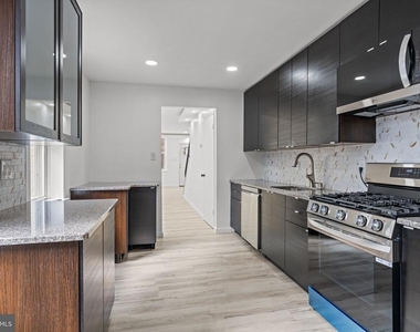 1933 N Palethorp Street - Photo Thumbnail 6