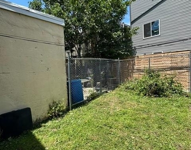 2723 Sears Street - Photo Thumbnail 19