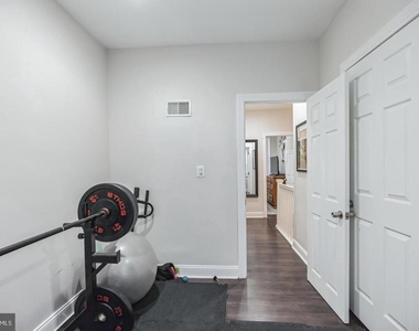 1814 E Albert Street - Photo Thumbnail 18