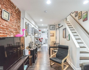 1814 E Albert Street - Photo Thumbnail 2