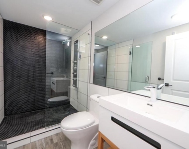 1825 E Atlantic Street - Photo Thumbnail 7