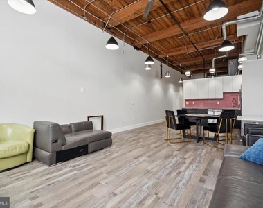 1825 E Atlantic Street - Photo Thumbnail 1