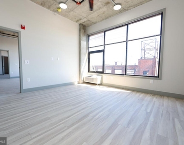 1810 E Venango Street - Photo Thumbnail 12