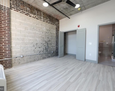 1810 E Venango Street - Photo Thumbnail 12